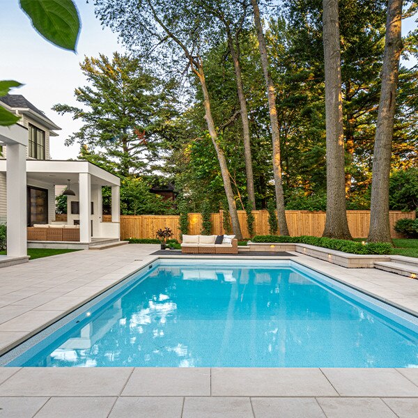 Unilock Urban Concrete Coping